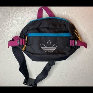 Adidas fannypack